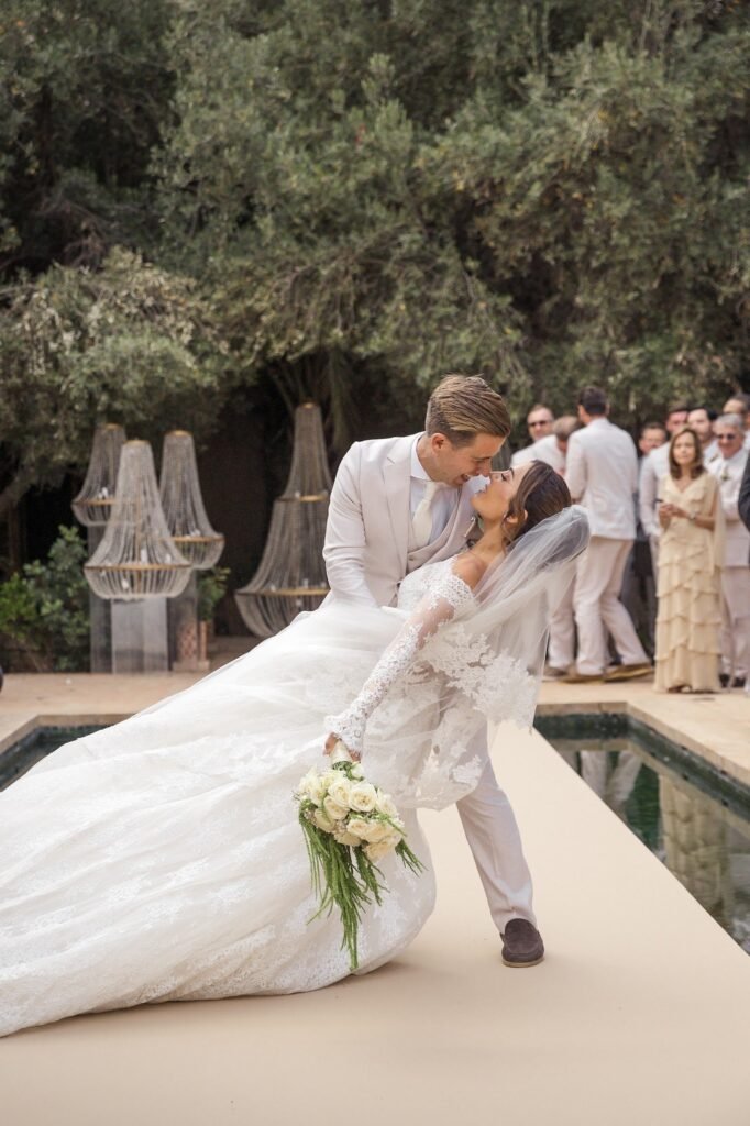 Jonny and Cameron wedding at Kasbah d’If Agafay Desert (photo 33)